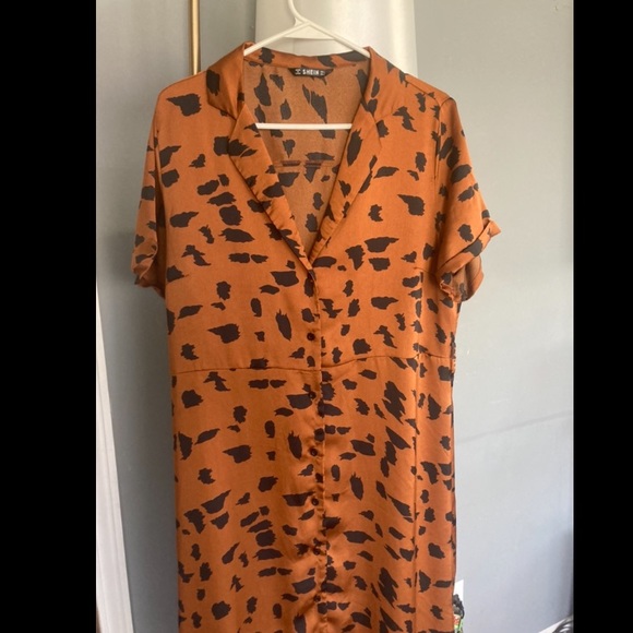 SHEIN Dresses & Skirts - Cheetah SHEIN button down dress
